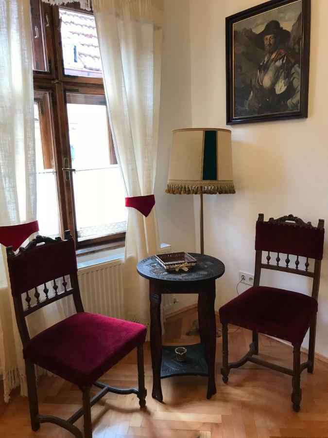 Casa Livia Brasov Leilighet Eksteriør bilde